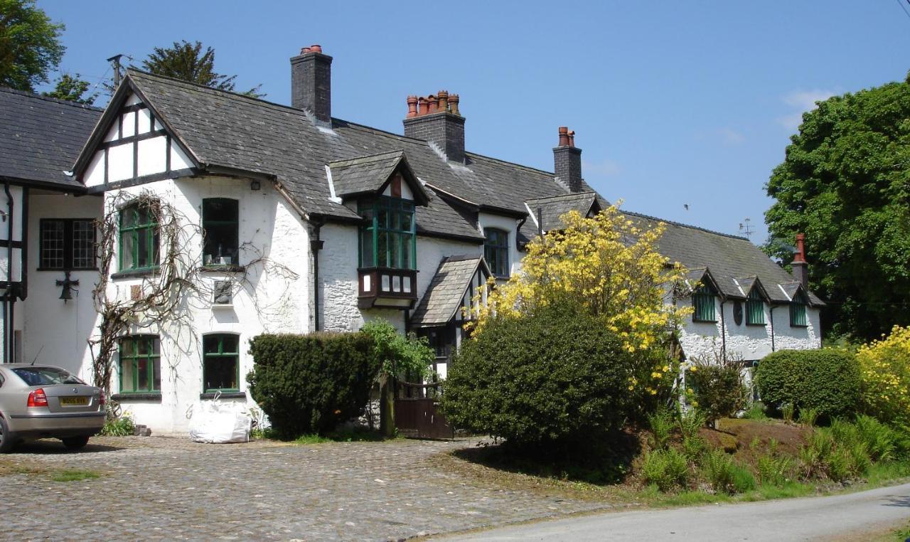 The Clochfaen Bed & Breakfast Llangurig Exterior photo