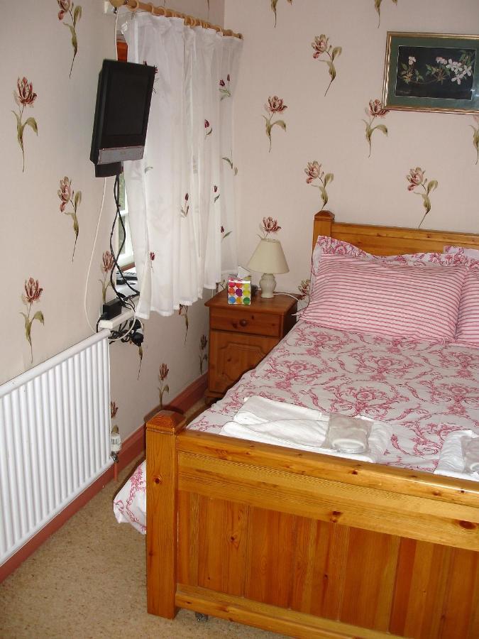 The Clochfaen Bed & Breakfast Llangurig Exterior photo