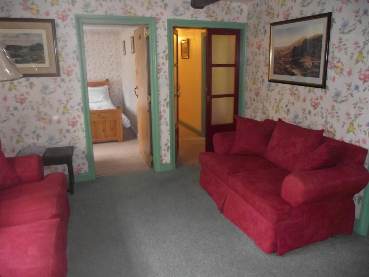 The Clochfaen Bed & Breakfast Llangurig Exterior photo